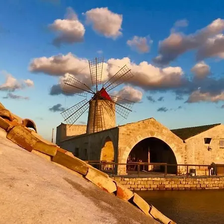 A Casa Ru Nonno Tonino בית הארחה ולדריצ'ה