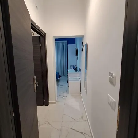 A Casa Ru Nonno Tonino בית הארחה 4*